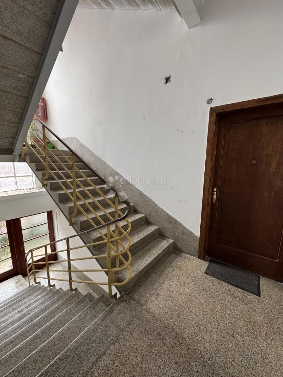 Allogio Šestine, Podsljeme, 73,20m2