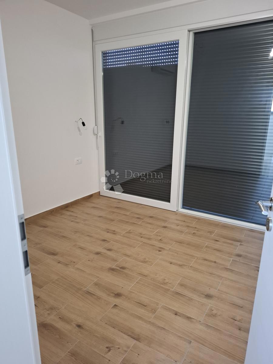 Appartamento Privlaka, 136m2