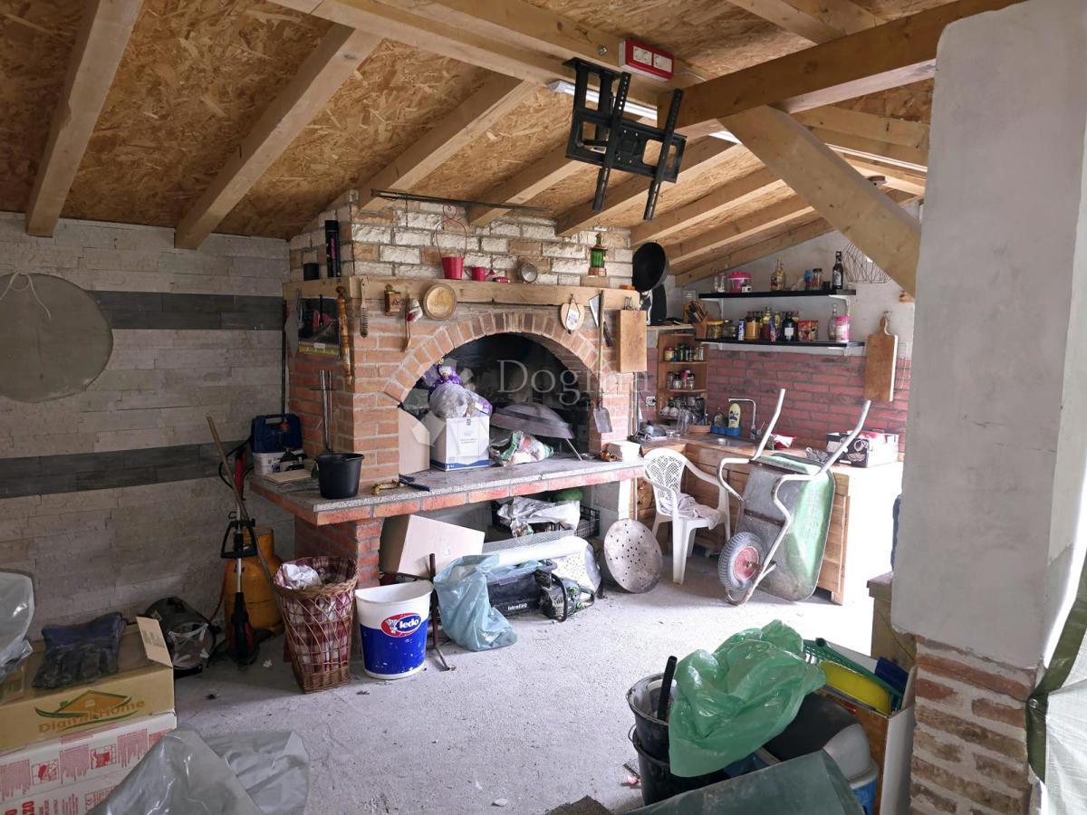 Casa Kozari put, Peščenica - Žitnjak, 300m2