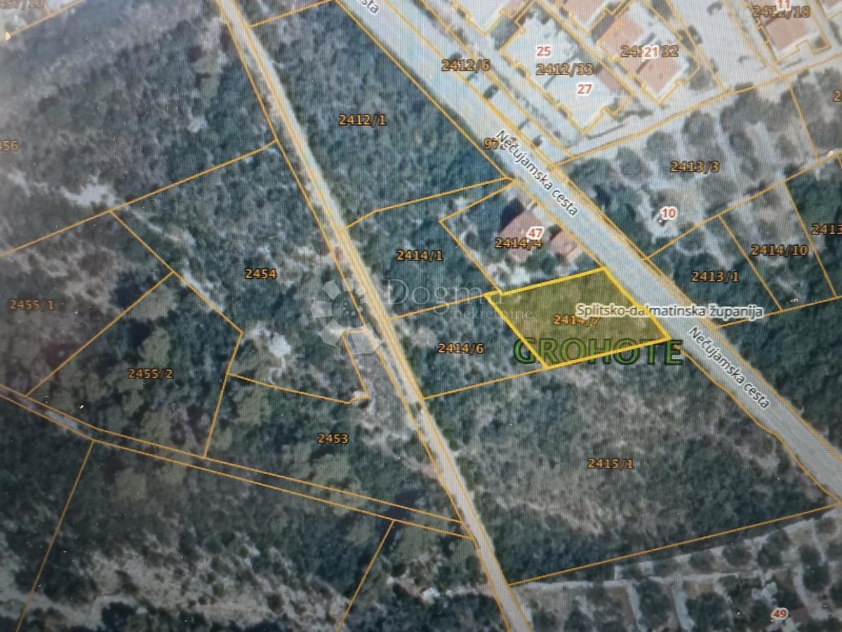 Terreno edificabile Grohote, Šolta, 15.000m2