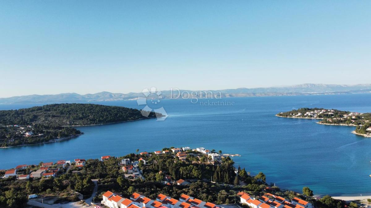Terreno edificabile Grohote, Šolta, 15.000m2