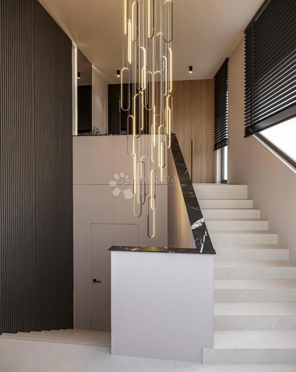 Allogio Šestine, Podsljeme, 162,88m2