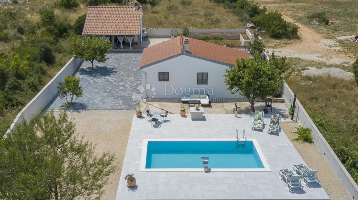 Casa Gaćelezi, Vodice, 71m2