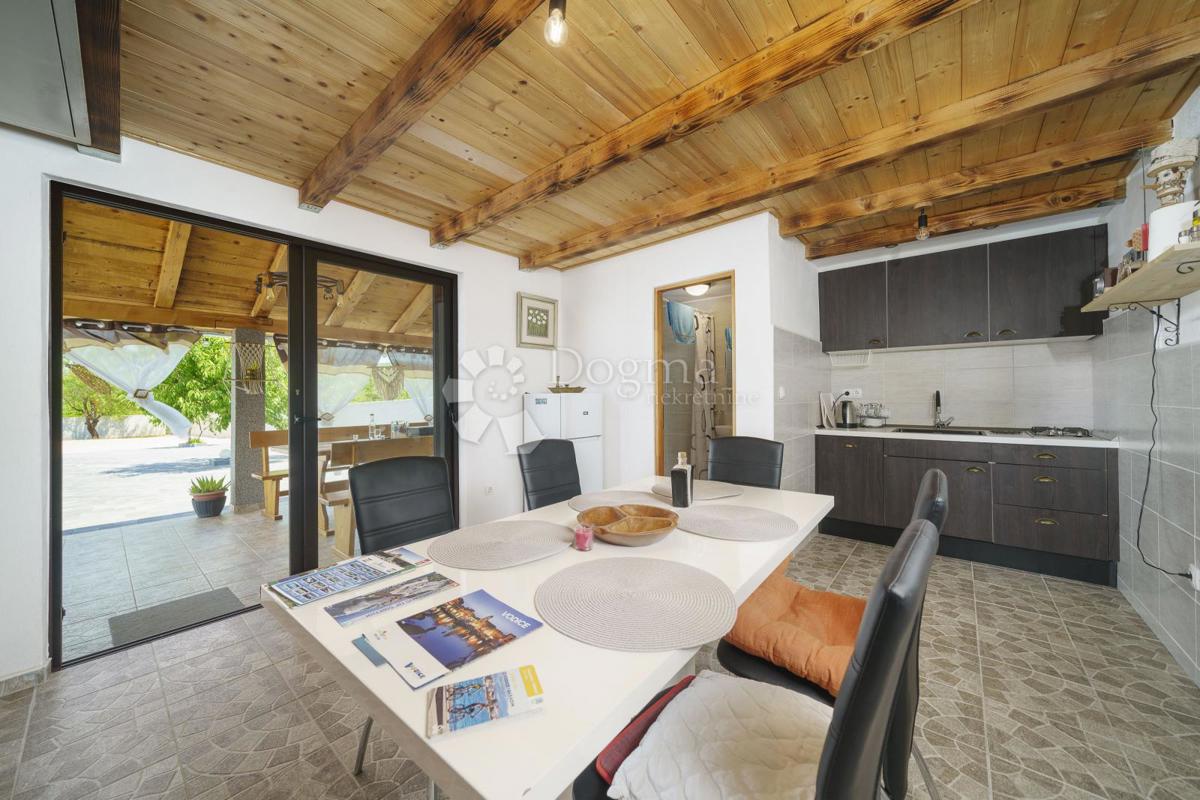 Casa Gaćelezi, Vodice, 71m2