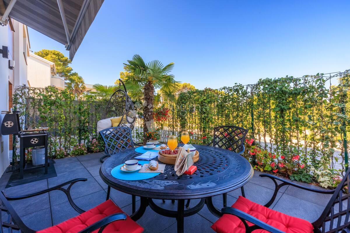 Appartamento Malinska, Malinska-Dubašnica, 63m2