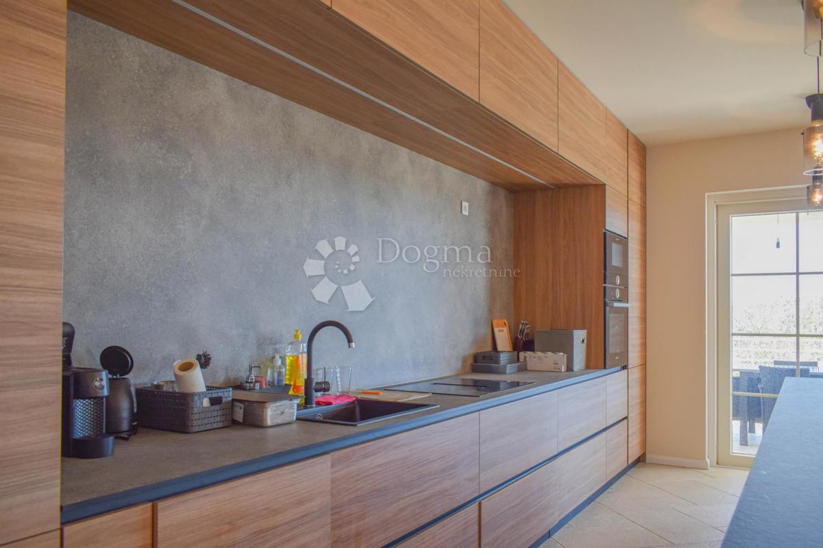 Casa Poreč, 300m2