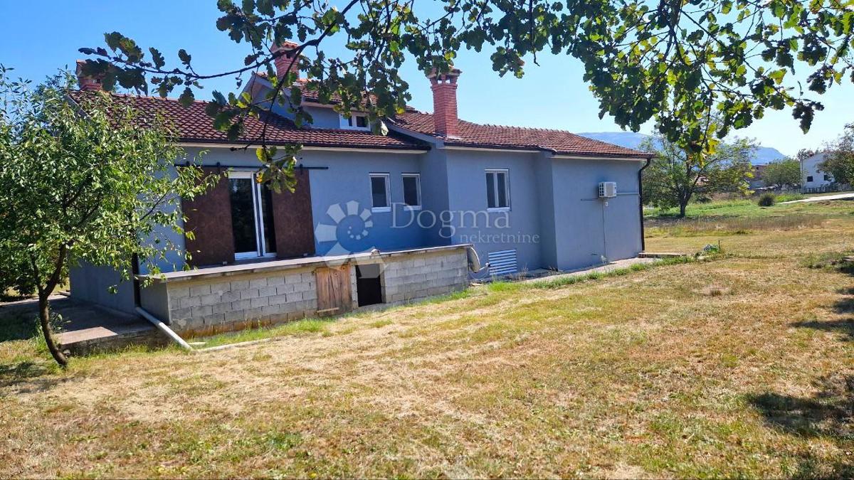 Casa Kršan, 182m2