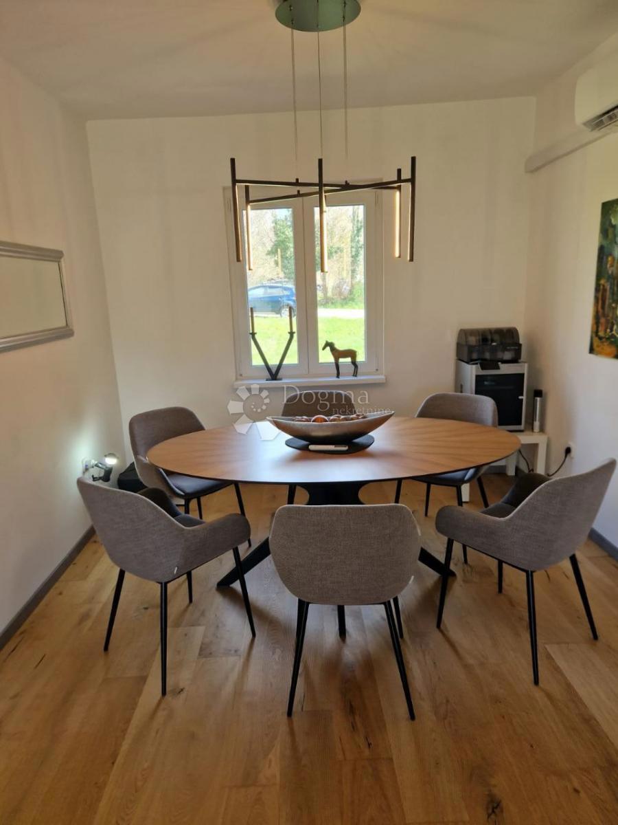Casa Kršan, 182m2