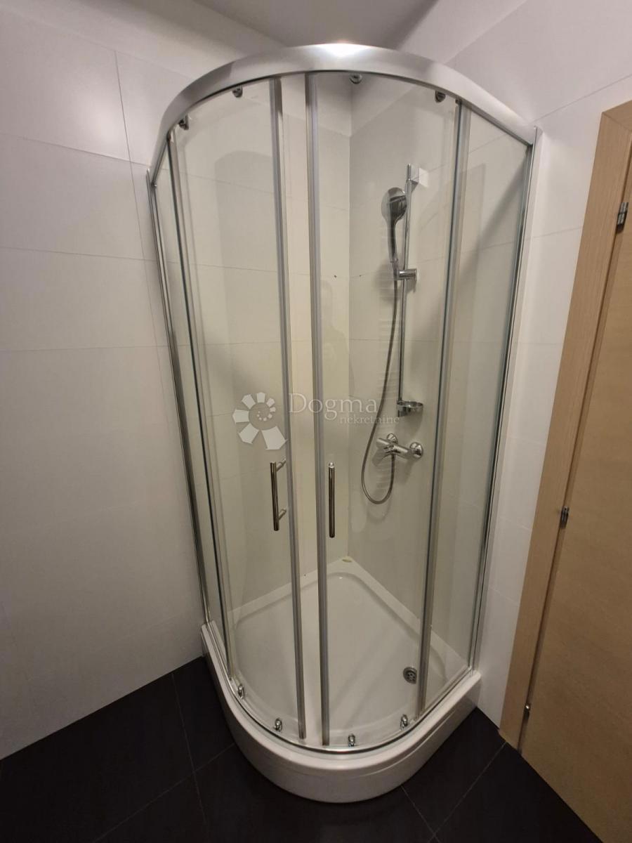 Allogio Drenova, Rijeka, 70m2