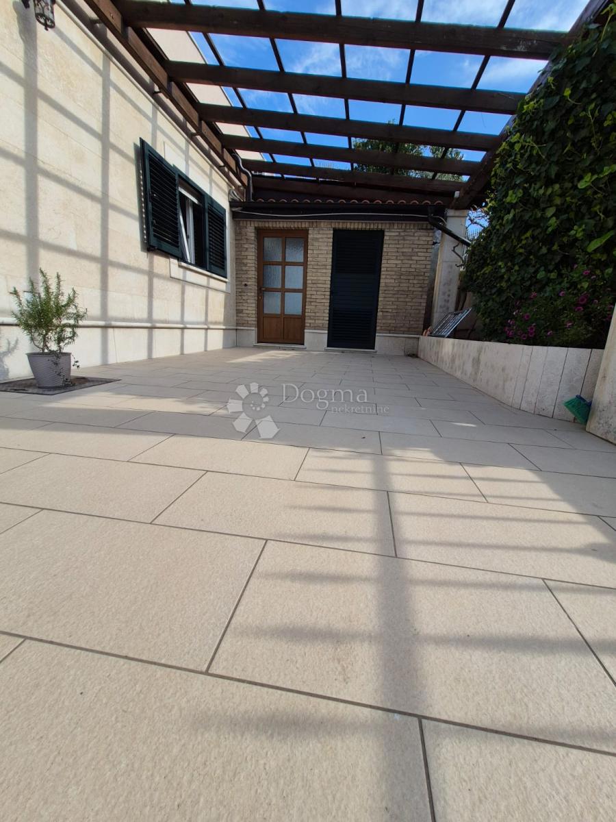 Allogio Drenova, Rijeka, 70m2