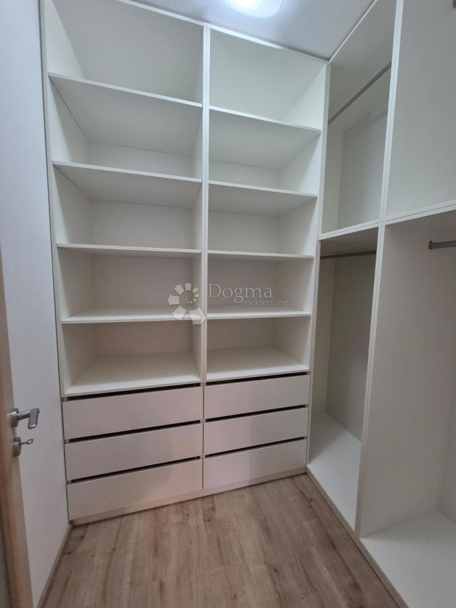 Allogio Drenova, Rijeka, 70m2