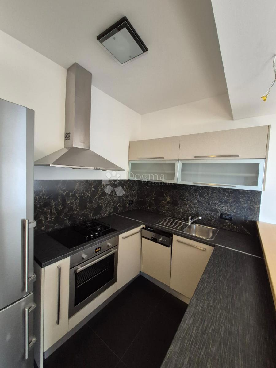Allogio Drenova, Rijeka, 70m2