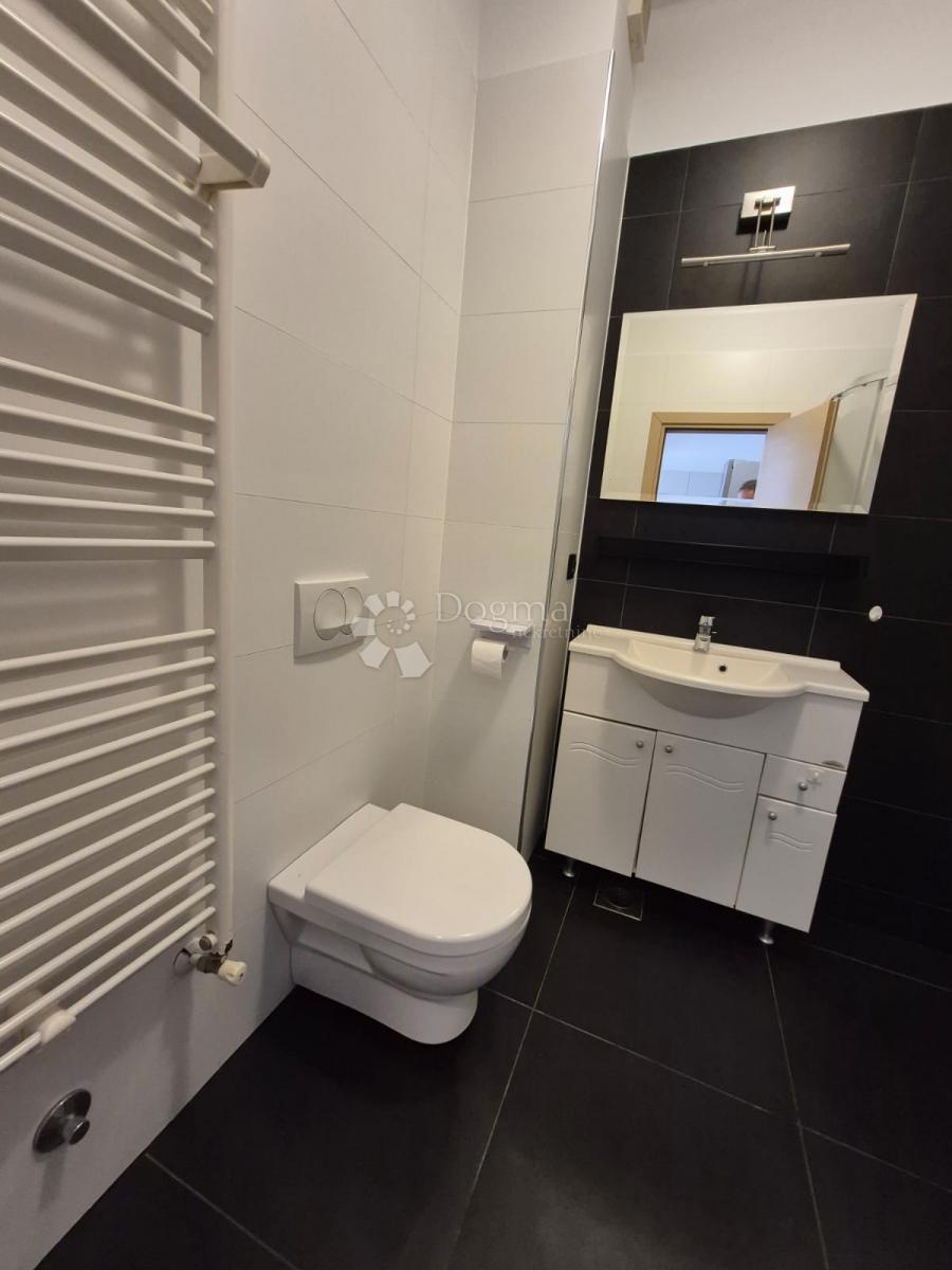 Allogio Drenova, Rijeka, 70m2