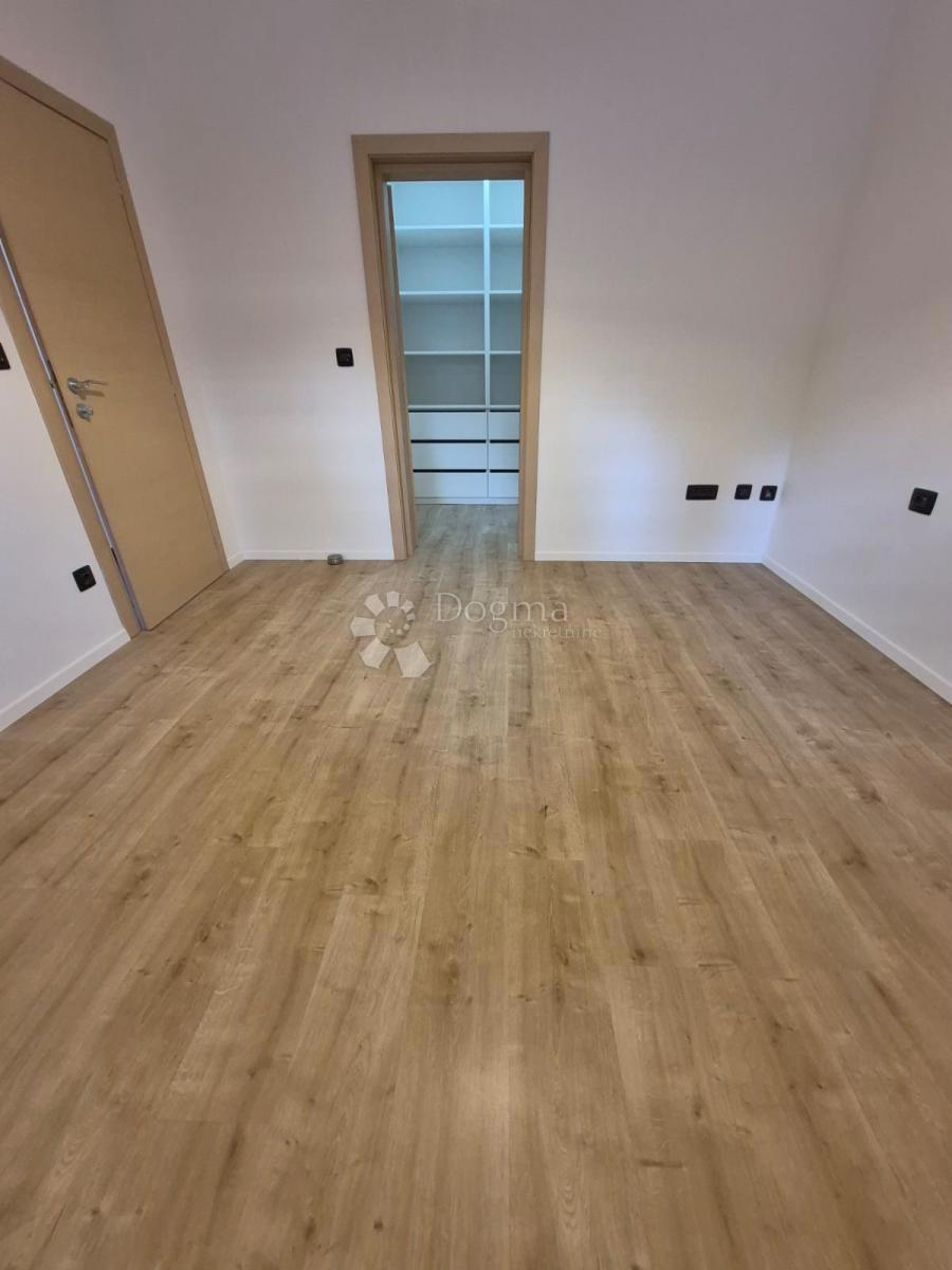 Allogio Drenova, Rijeka, 70m2