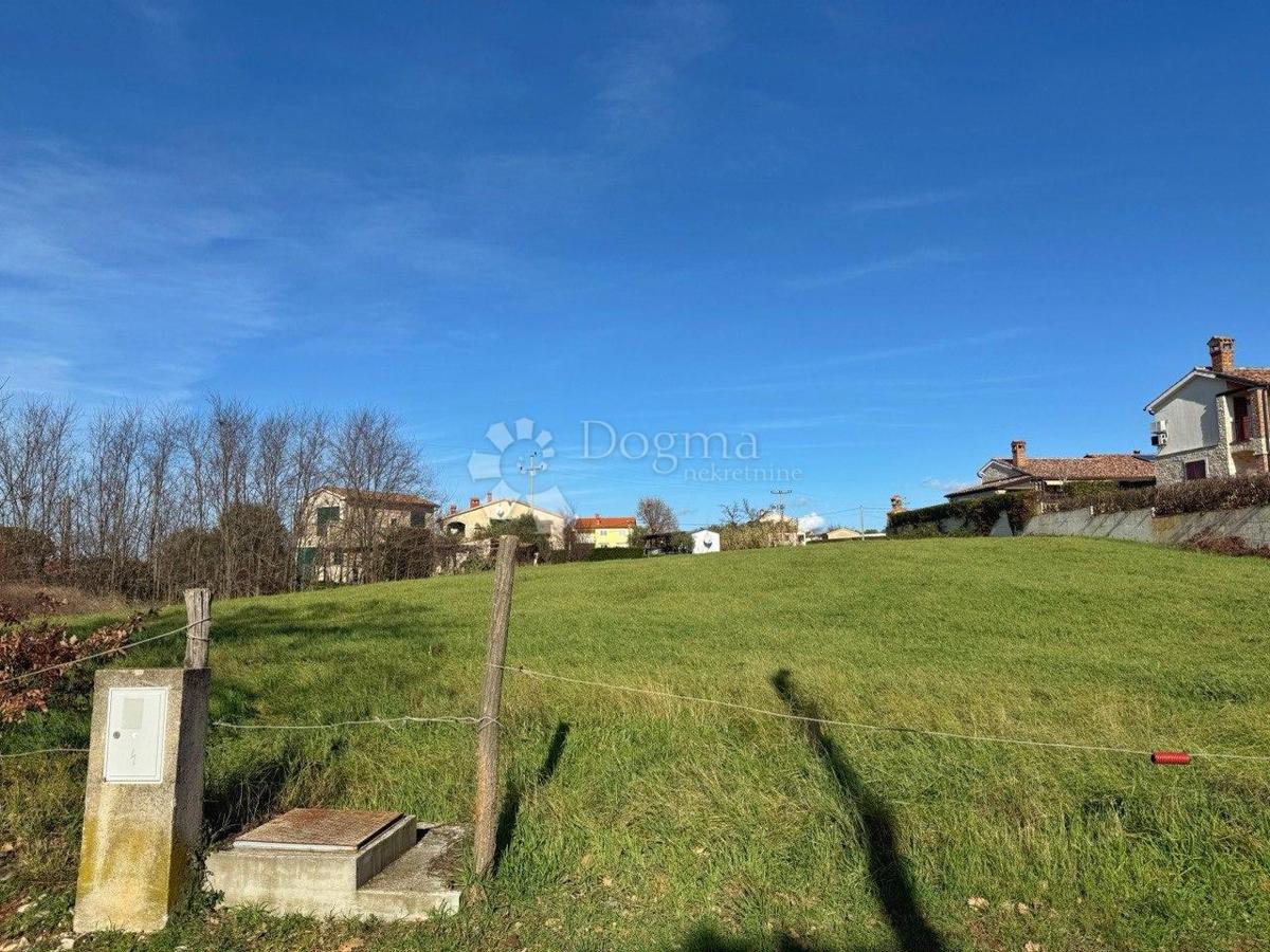 Terreno edificabile Kaštelir, Kaštelir-Labinci, 1.158m2
