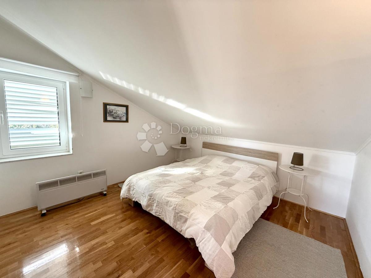 Appartamento Jadranovo, Crikvenica, 98m2