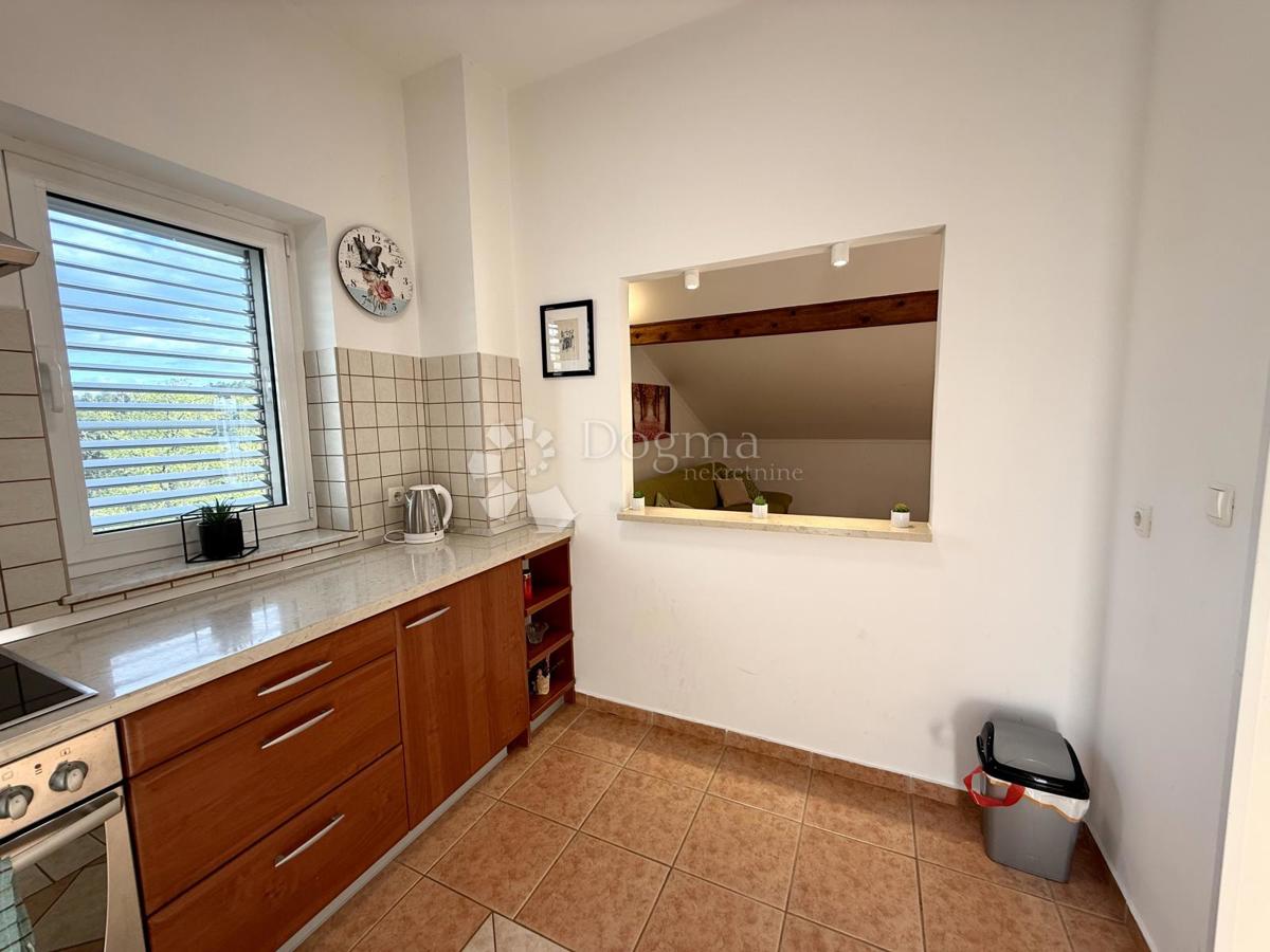 Appartamento Jadranovo, Crikvenica, 98m2