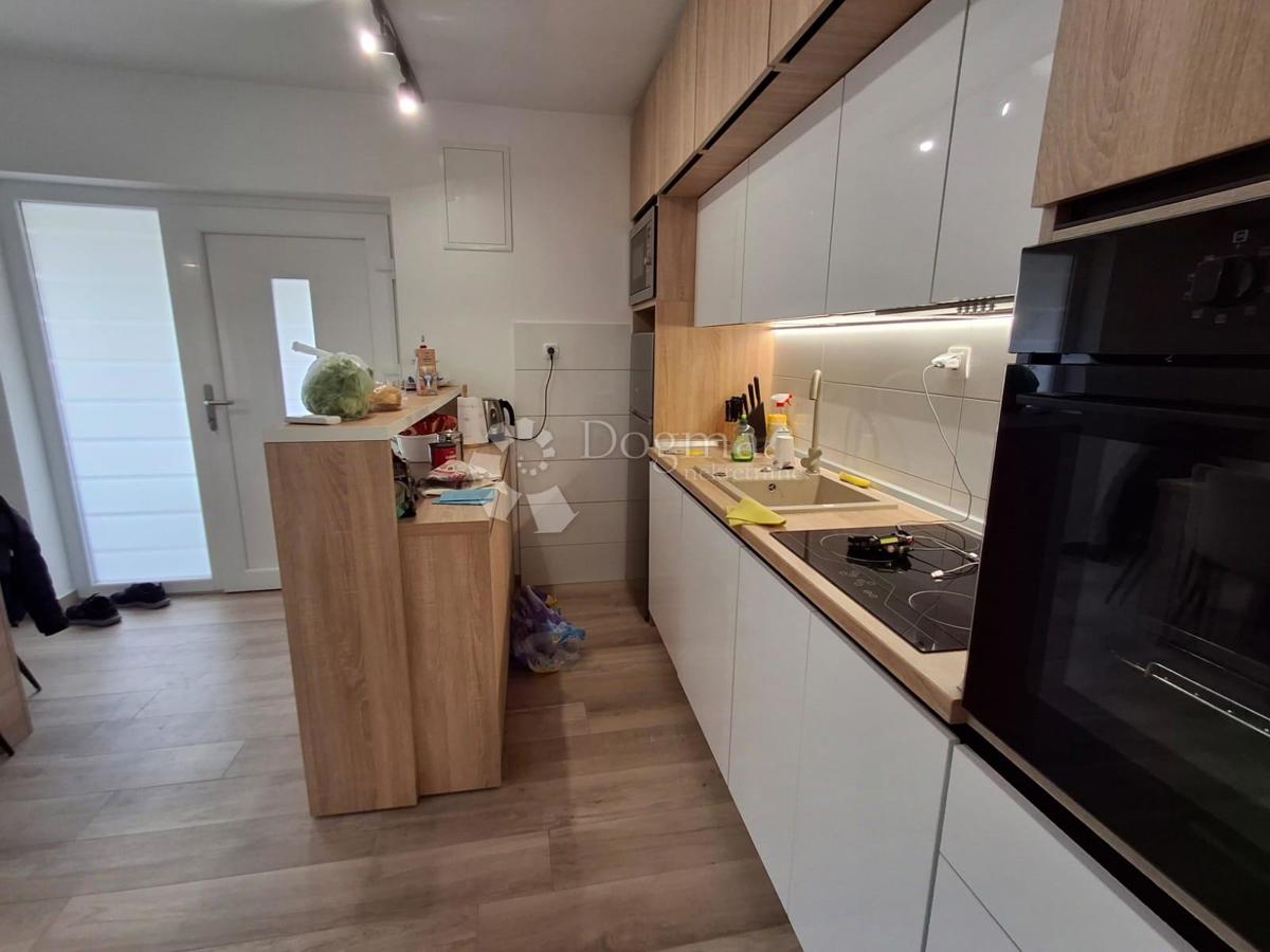 Casa Palit, Rab, 300m2