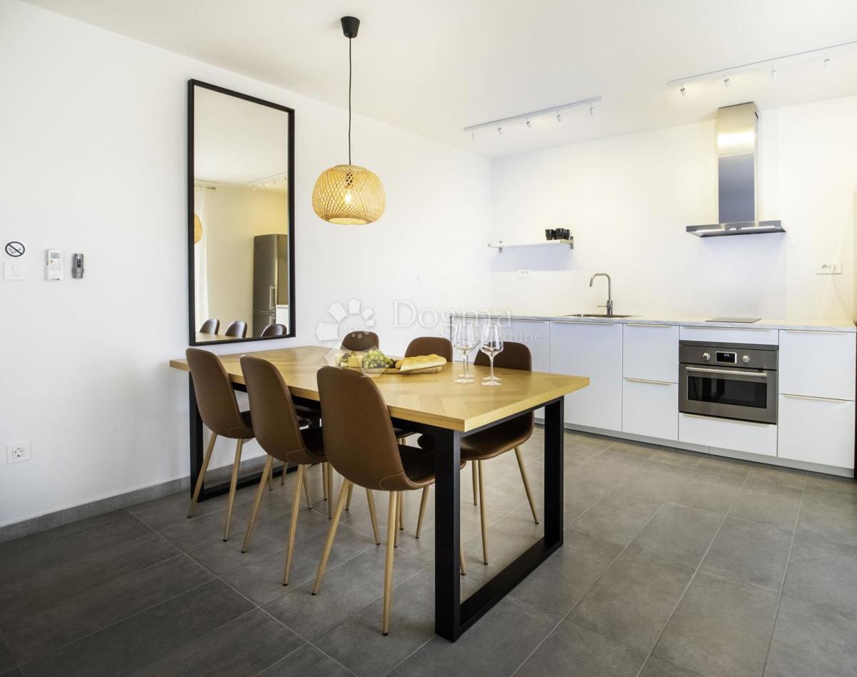 Allogio Rogoznica, 71.84m2