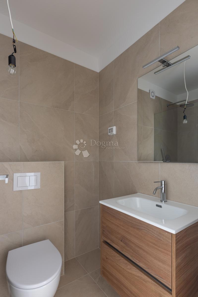 Allogio Novigrad, 234.30 m2