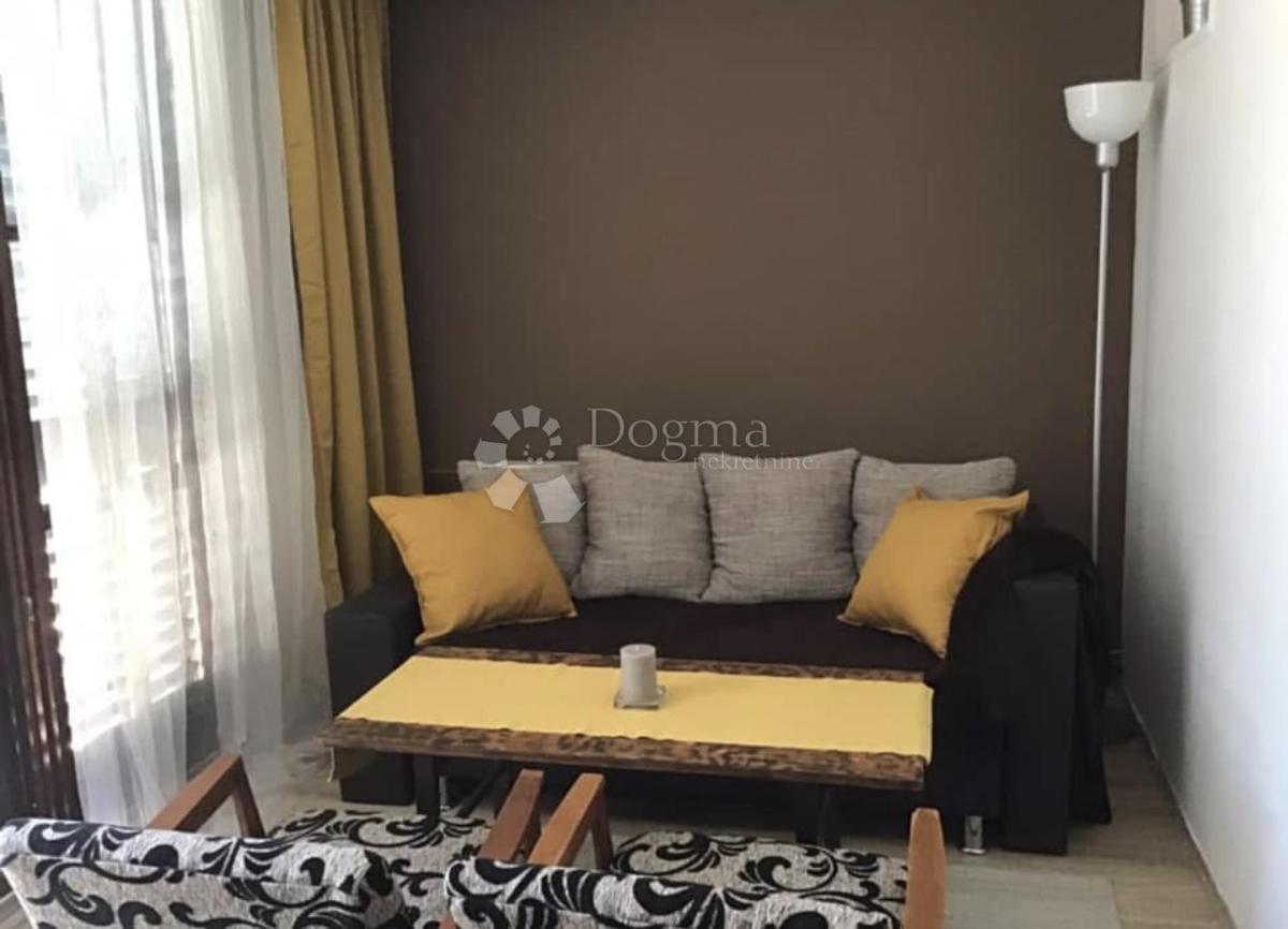 Casa Donja Dubrava, 400,88m2