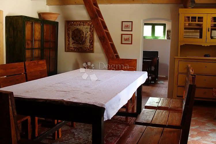 Casa Suza, Kneževi Vinogradi, 214m2