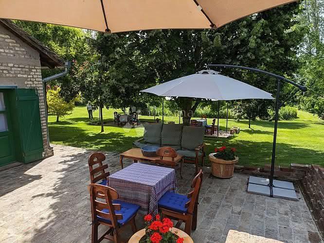 Casa Suza, Kneževi Vinogradi, 214m2