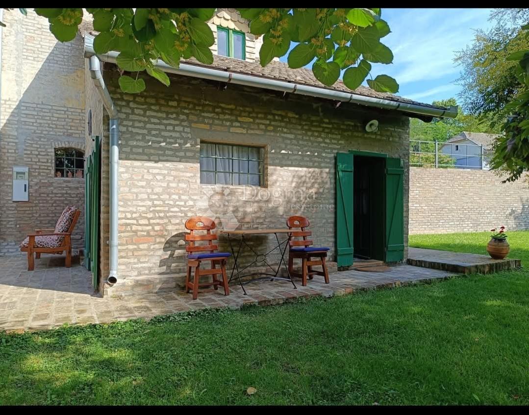 Casa Suza, Kneževi Vinogradi, 214m2