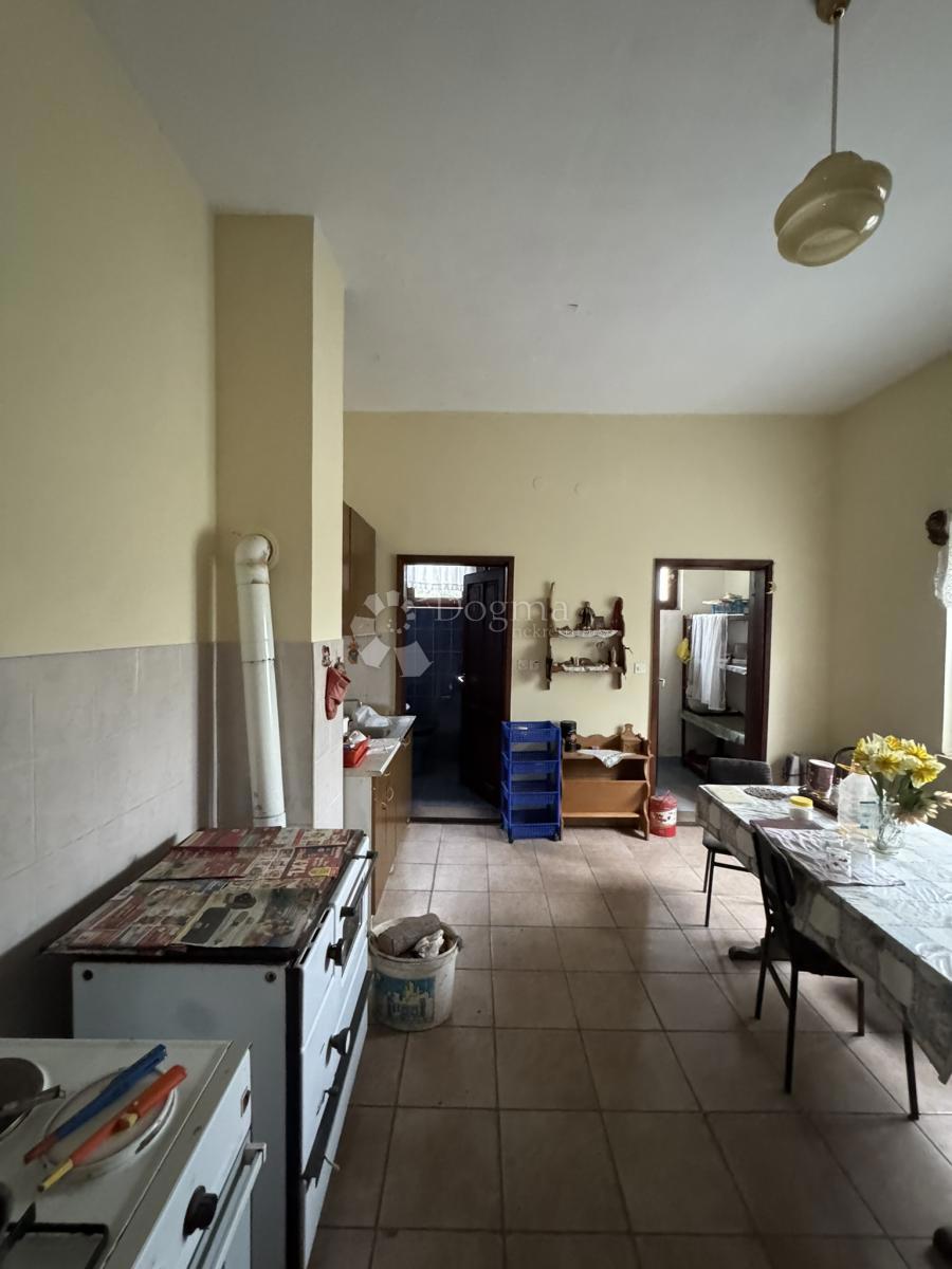 Casa Suhopolje, 530m2