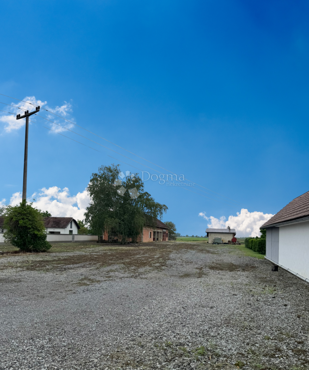 Casa Suhopolje, 530m2