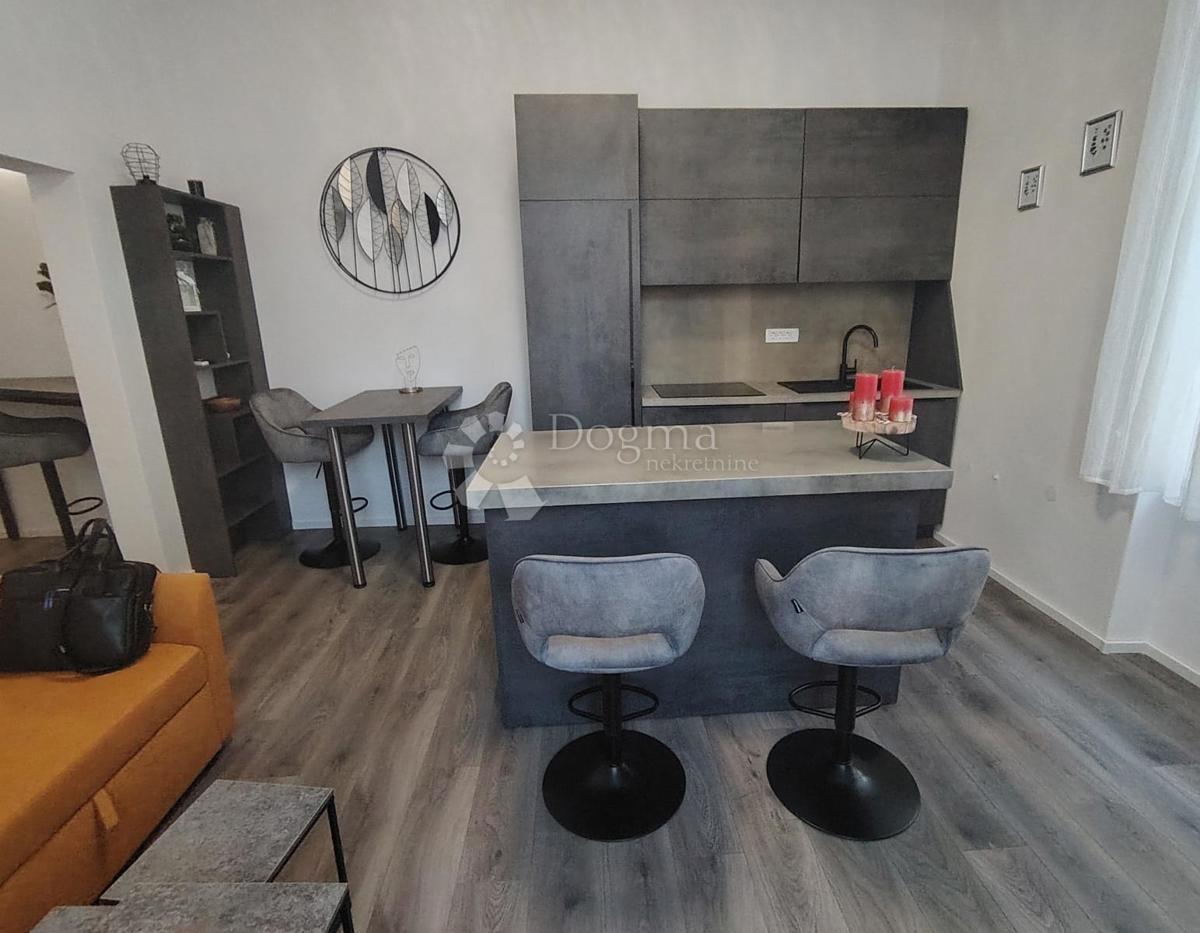 Allogio Opatija - Centar, Opatija, 40,57m2