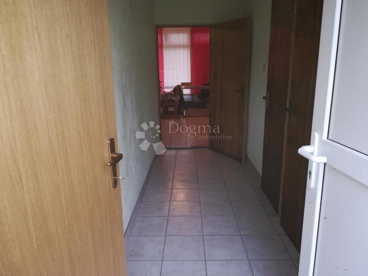 Casa Bilaj, Gospić - Okolica, 110m2