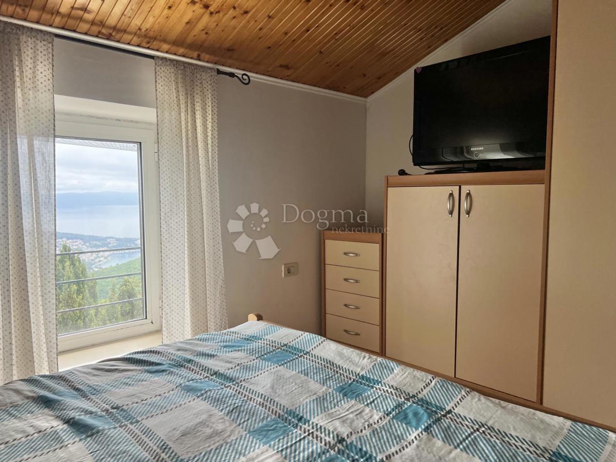 CASA NEL CENTRO STORICO CON VISTA MARE