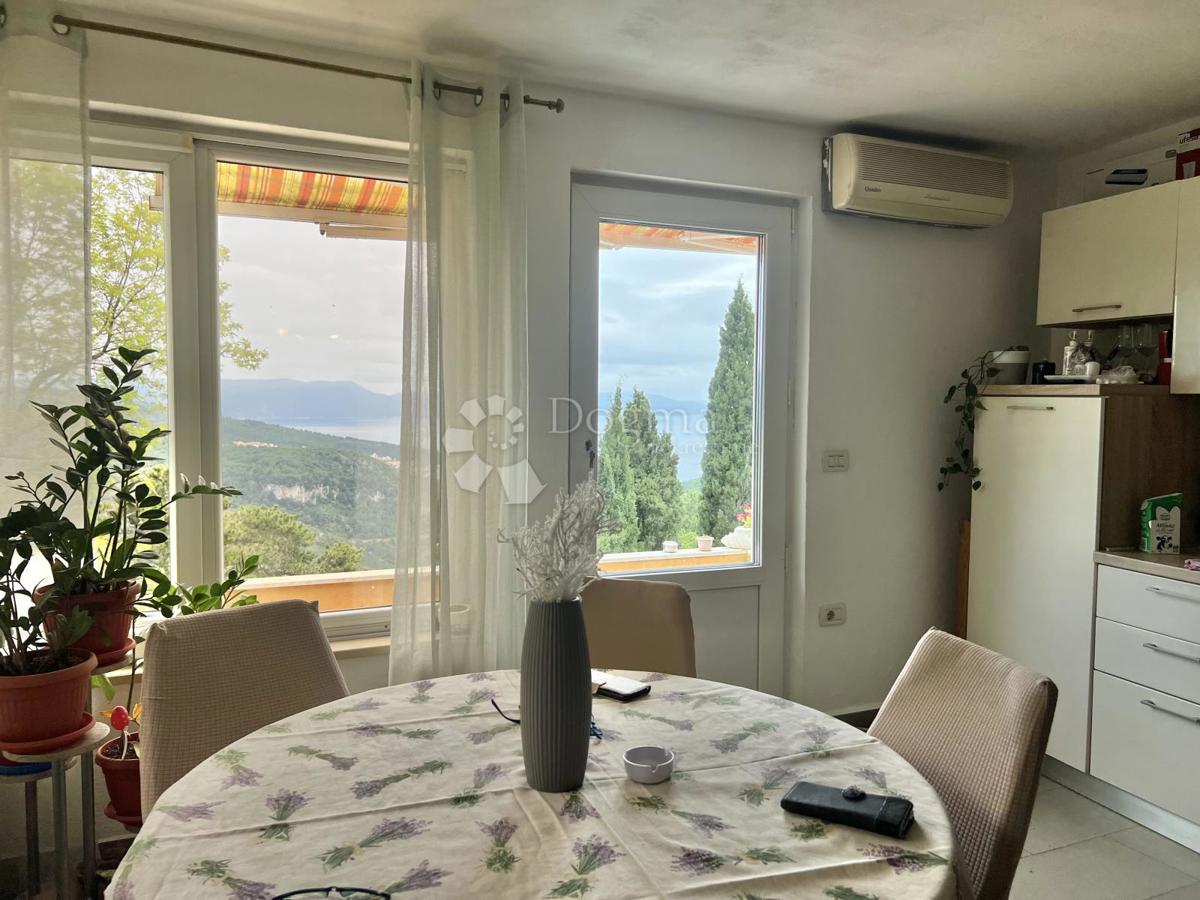 CASA NEL CENTRO STORICO CON VISTA MARE