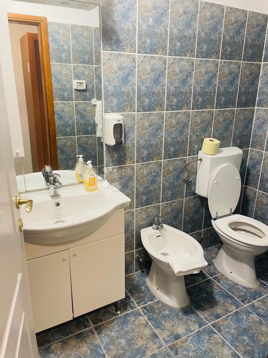 Albergo Buje, 1.229m2