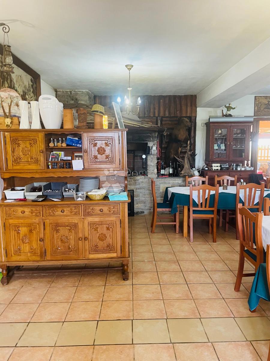 Albergo Buje, 1.229m2
