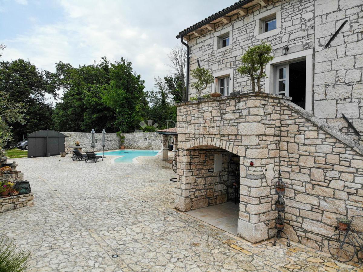 Casa Kringa, Tinjan, 295m2