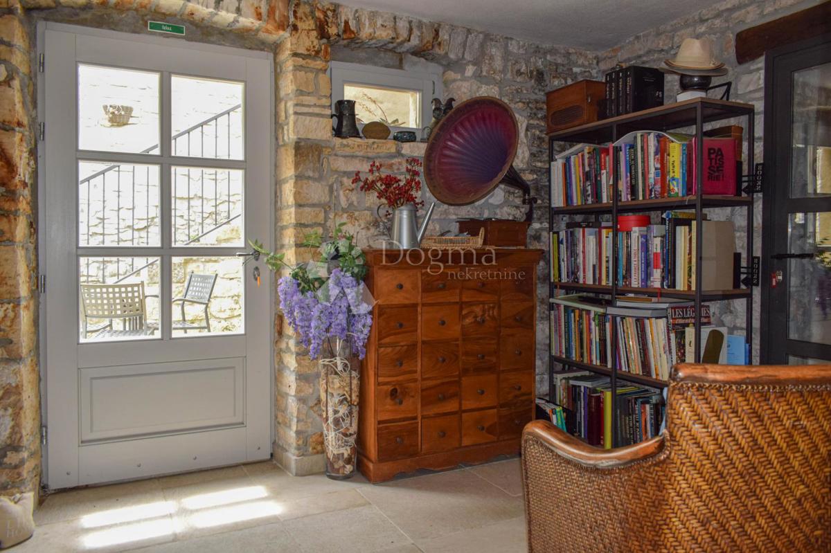 Casa Kringa, Tinjan, 295m2