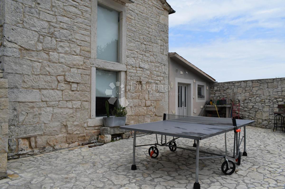 Casa Kringa, Tinjan, 295m2
