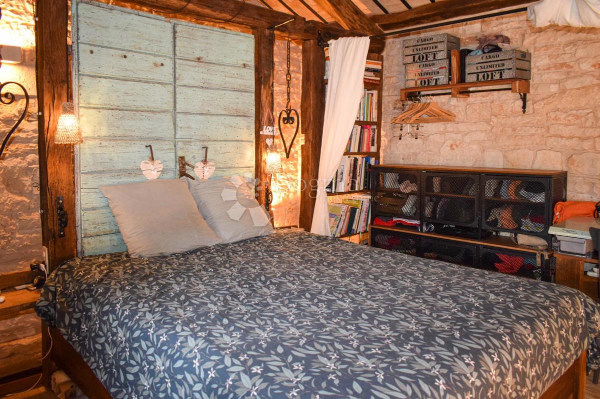 Casa Kringa, Tinjan, 295m2
