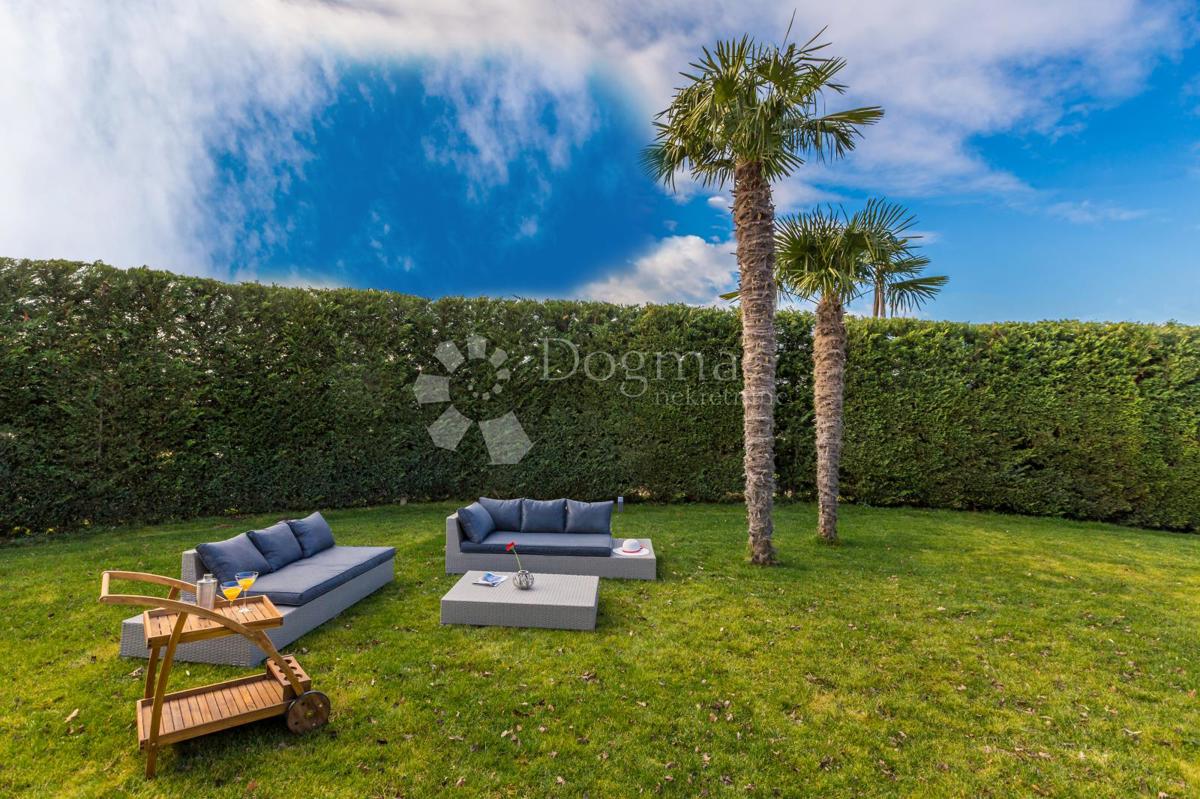 Casa Juršići, Svetvinčenat, 222m2