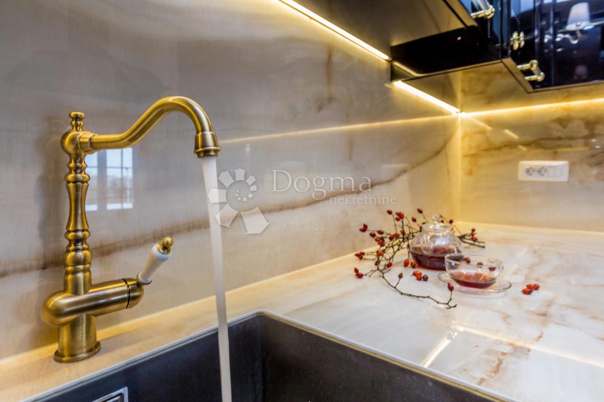 Casa Juršići, Svetvinčenat, 222m2