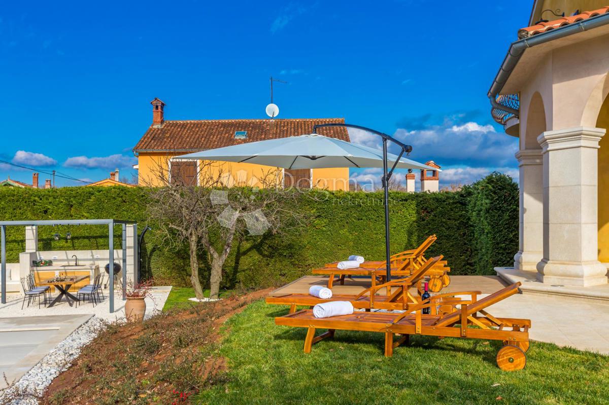 Casa Juršići, Svetvinčenat, 222m2