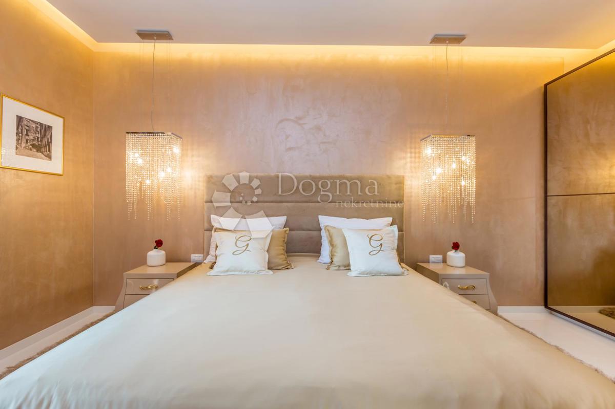 Casa Juršići, Svetvinčenat, 222m2