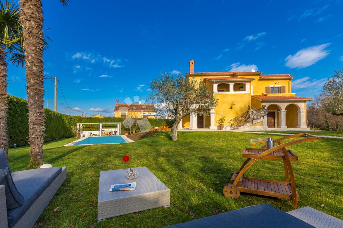 Casa Juršići, Svetvinčenat, 222m2