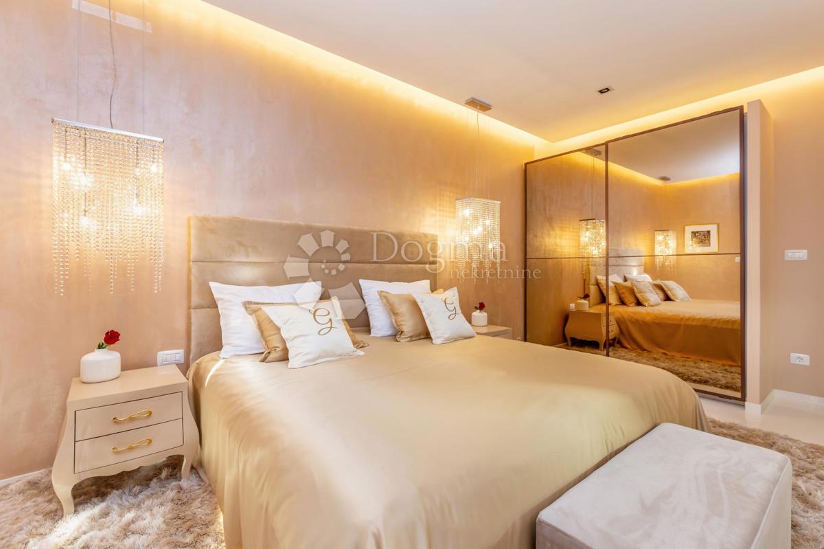 Casa Juršići, Svetvinčenat, 222m2