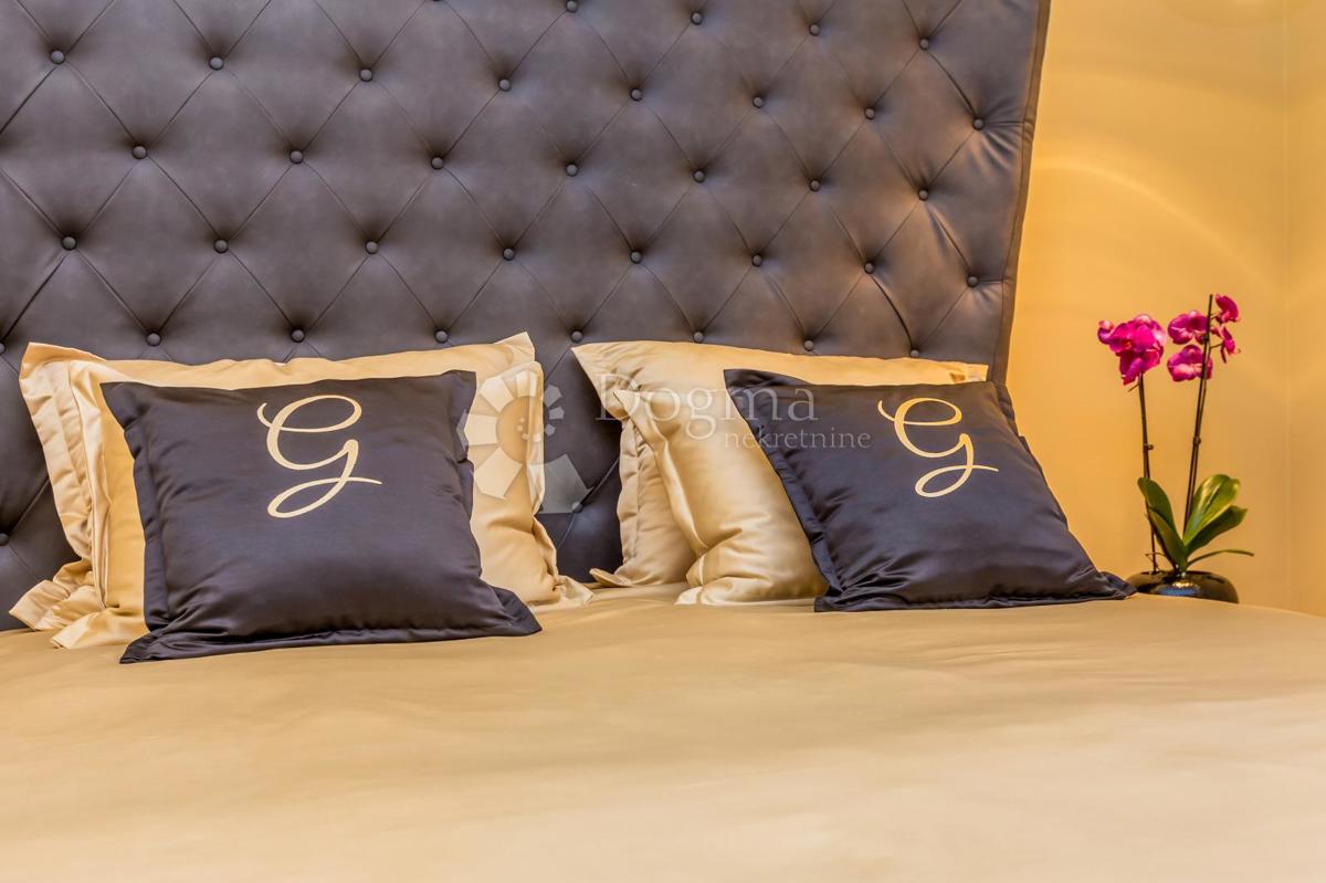 Casa Juršići, Svetvinčenat, 222m2