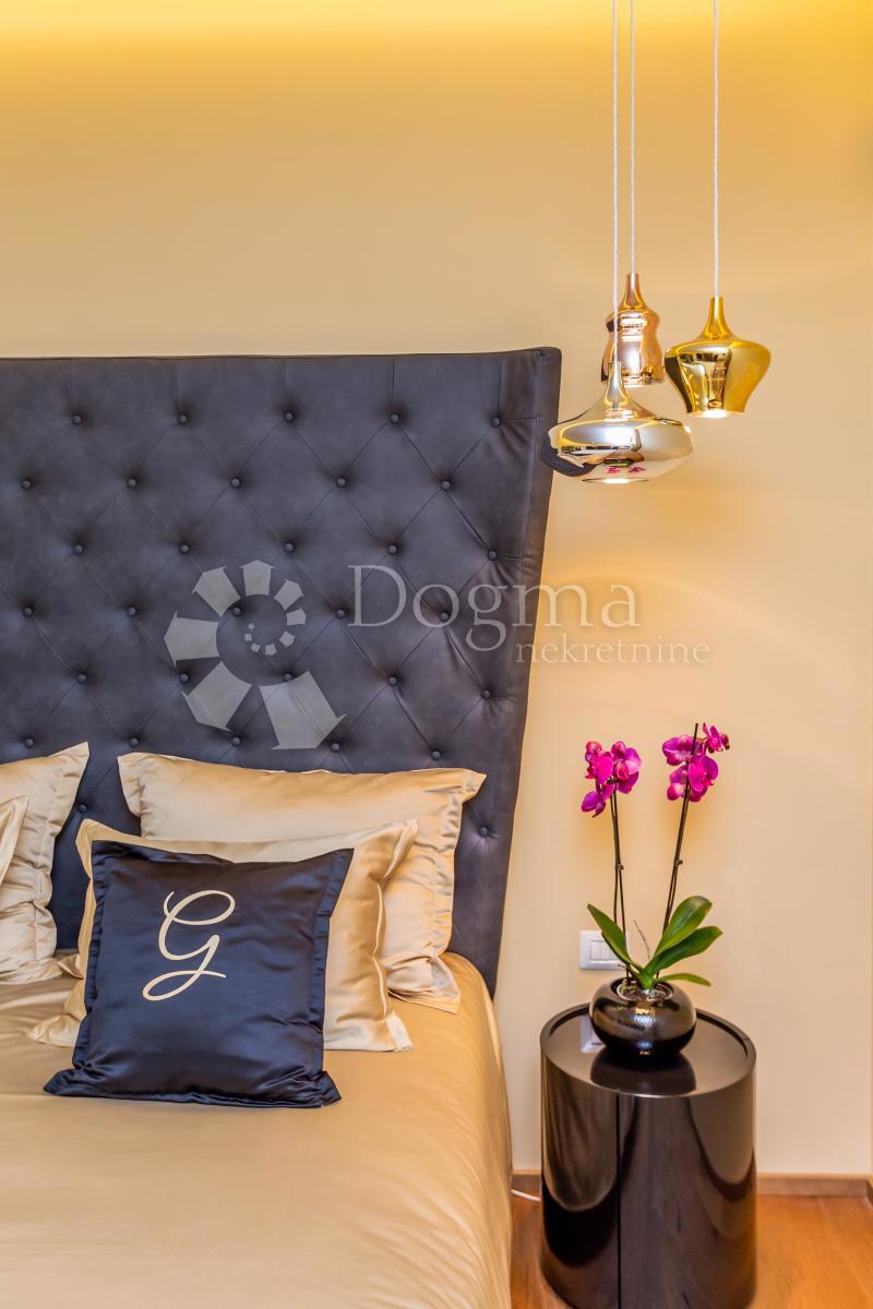 Casa Juršići, Svetvinčenat, 222m2