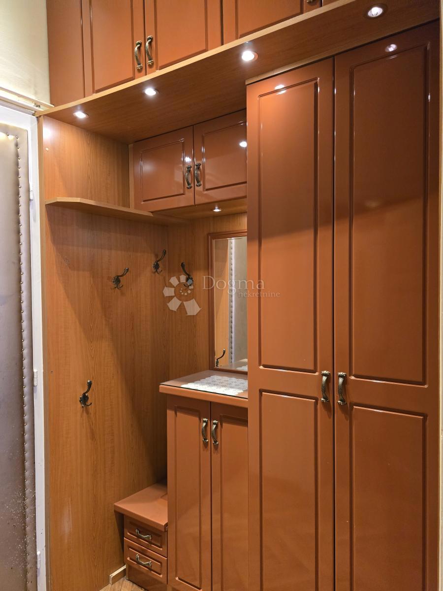 Allogio Centar, Varaždin, 182m2