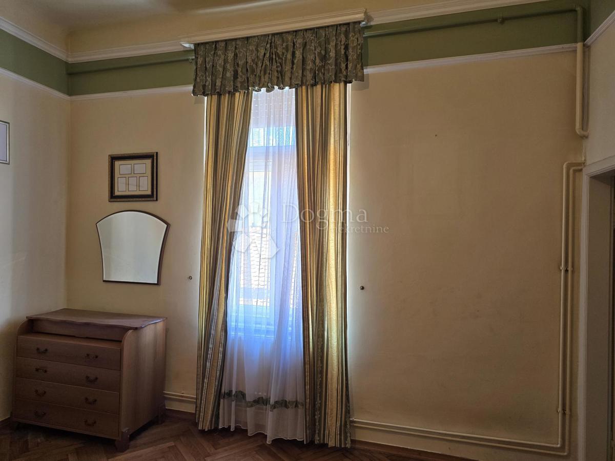 Allogio Centar, Varaždin, 182m2